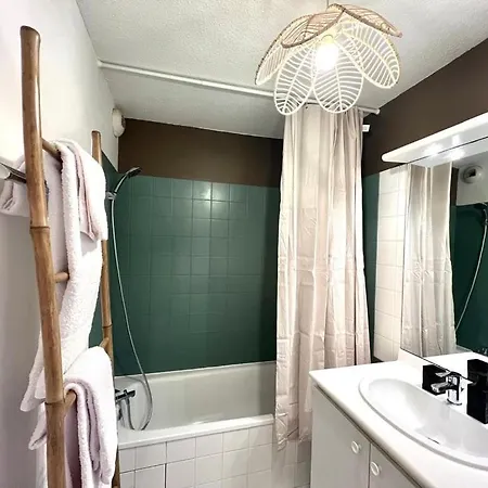 Le Montaigne - Climatisation, Parking Prive, Tram 2mn A Pied Et Meet