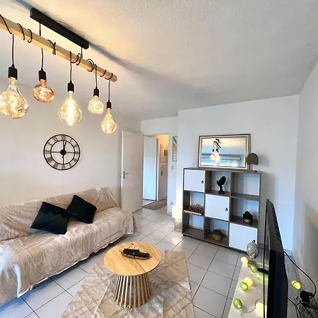 Le Montaigne - Climatisation, Parking Prive, Tramway Et Airbus *