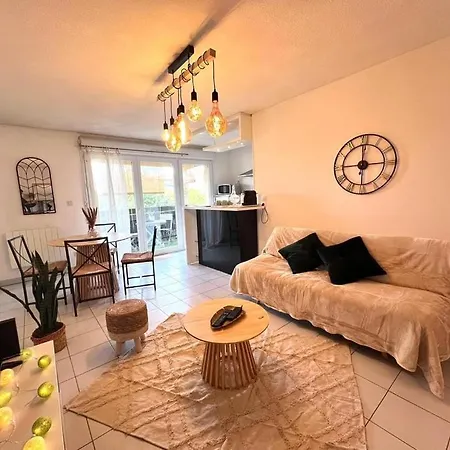 Le Montaigne - Climatisation, Parking Prive, Tramway Et Airbus *