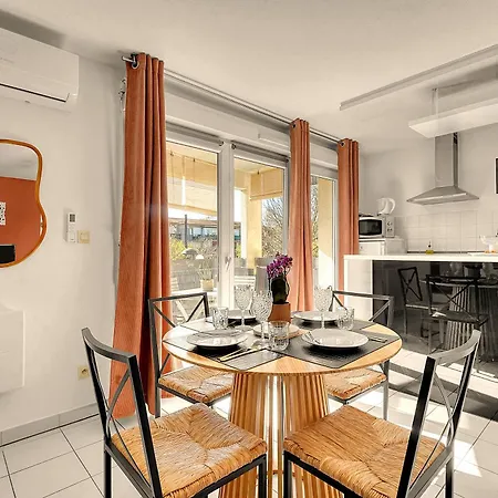 Le Montaigne - Climatisation, Parking Privé, Tramway Et Airbus Apartamento